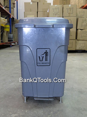 ถังขยะพลาสติก ขนาด 70 ลิตร ทรงสี่เหลี่ยม แบบมีเท้าเหยียบ-C-6002-2