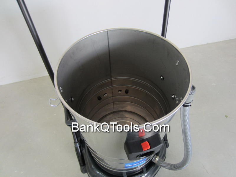 เครื่องดูดฝุ่น-ดูดน้ำ ขนาด 80 ลิตร แบบ 3 มอเตอร์ Cleanatic รุ่น C8007