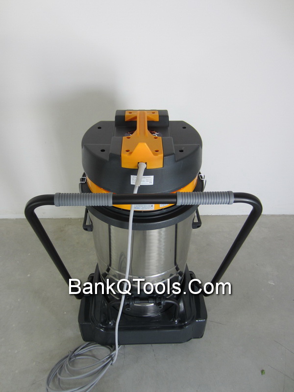 เครื่องดูดฝุ่น-ดูดน้ำ ขนาด 80 ลิตร แบบ 3 มอเตอร์  Cleanatic รุ่น C8007 
